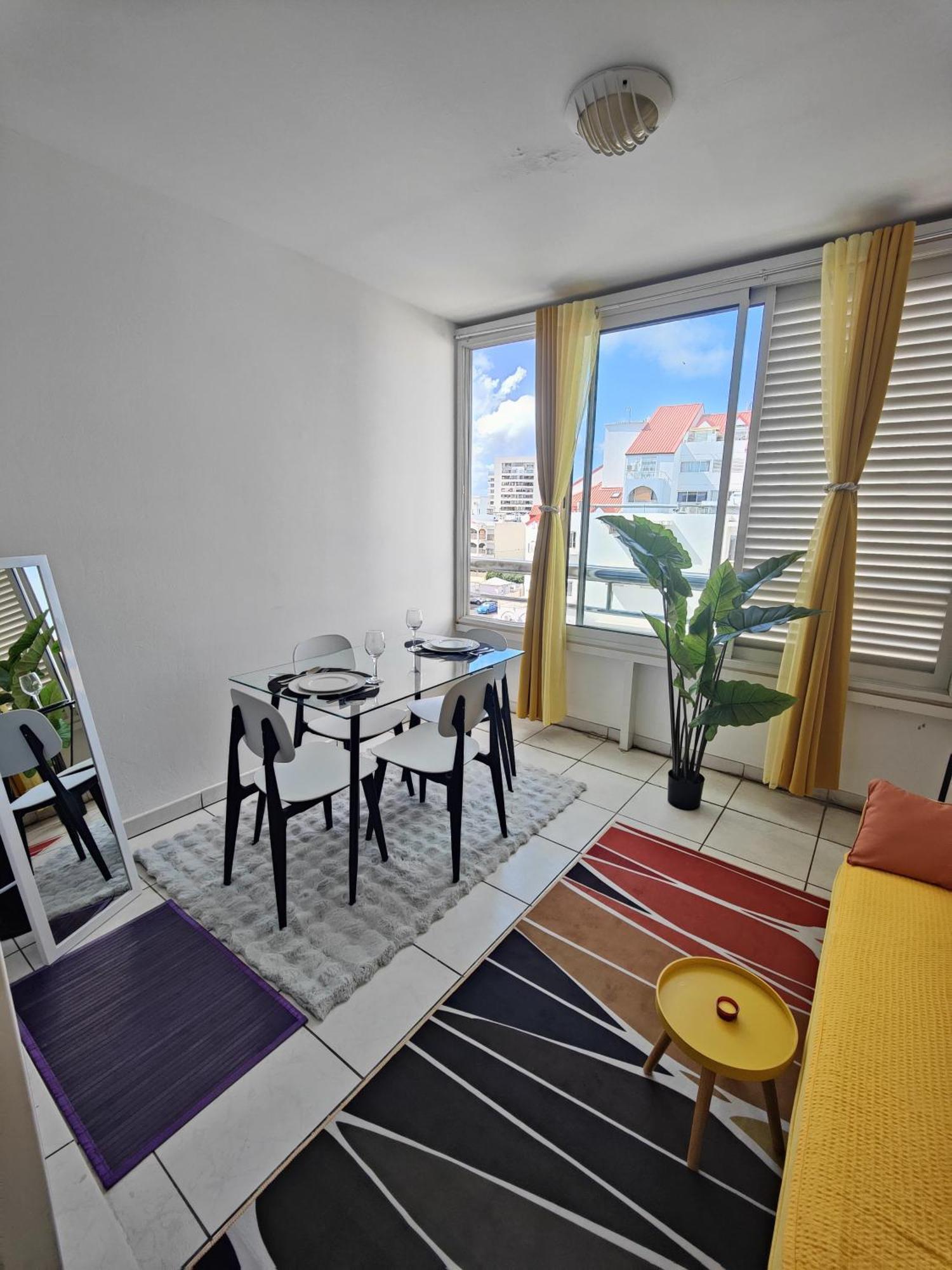 Studio Vanille - Vue Mer Сен-Дені Екстер'єр фото
